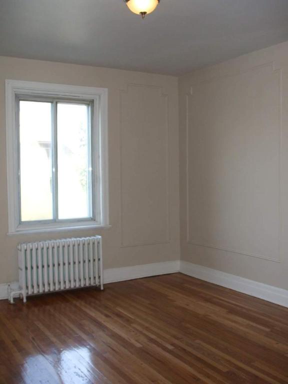 3 CH - 1 SDB - Montréal - $2,150 /mo