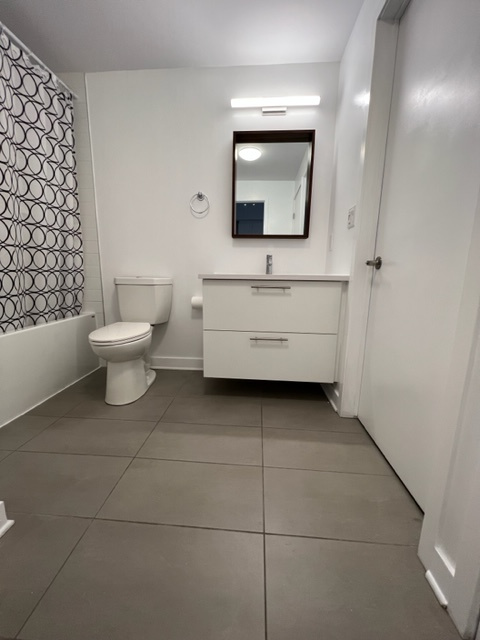304-40 Jos Montferrand Beau Condo