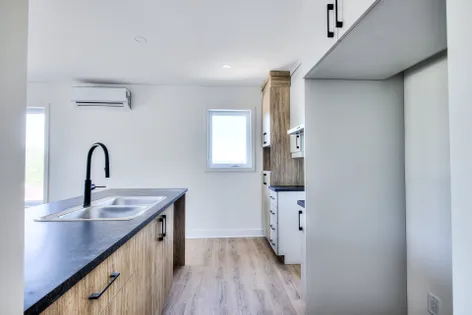 7 rooms apartment of 72 m² in Saint-Zotique