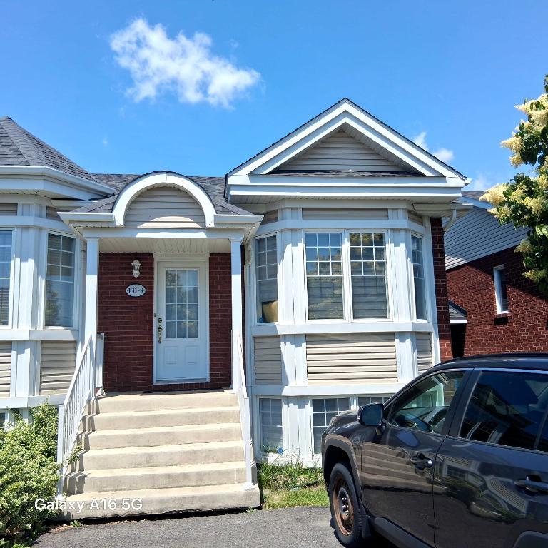 Maison semi-détâchée à louer