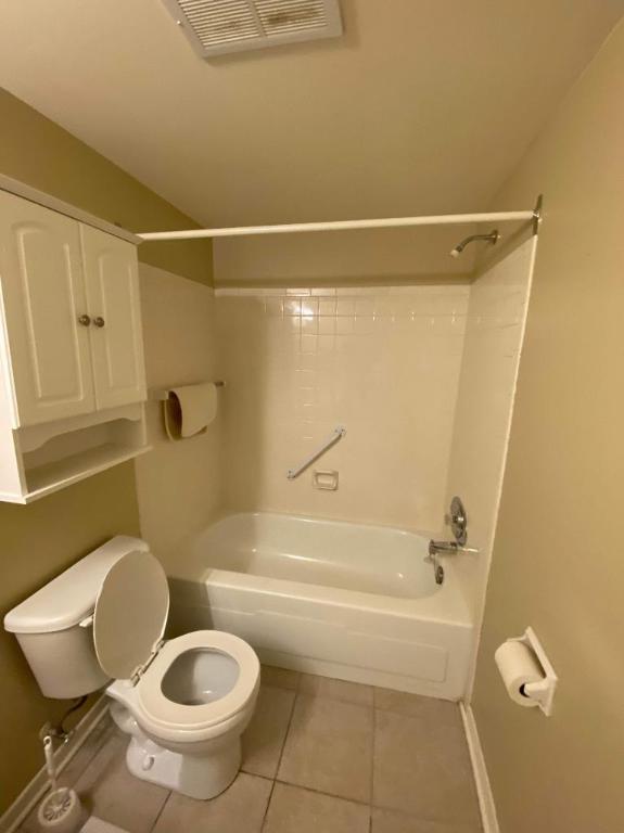 1 CH - 1 SDB - Saint-Jean-sur-Richelieu - $1,245 /mo