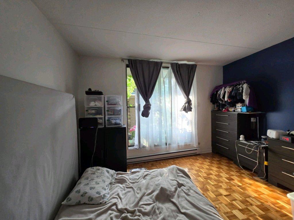 nice and big 3.5 apartment for rent