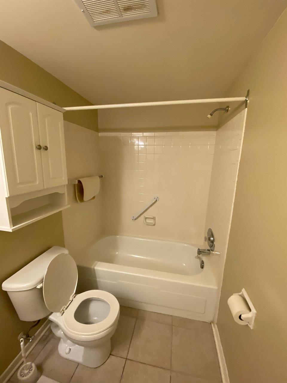 1 CH - 1 SDB - Saint-Jean-sur-Richelieu - $1,245 /mo