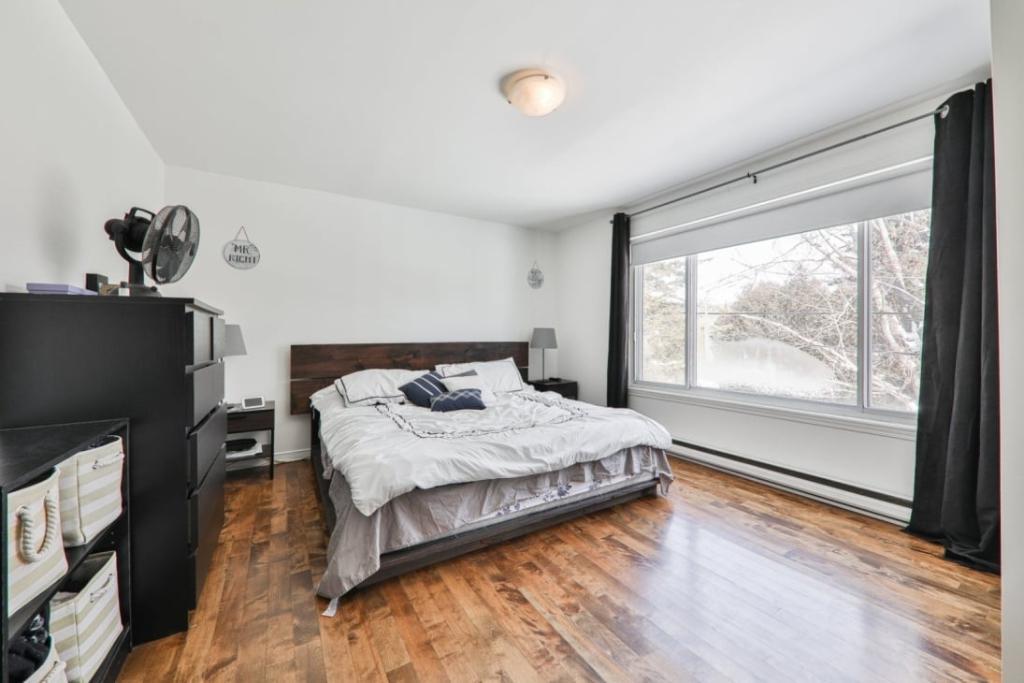 Appartement à louer très grand 5½ - Saint-Sauveur