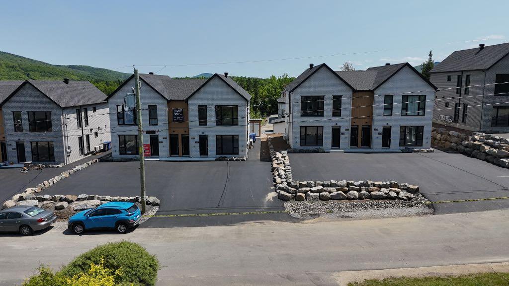 Saint-Donat • Appartements neufs au rez-de-chaussée – à 2 minutes de marche des commerces.