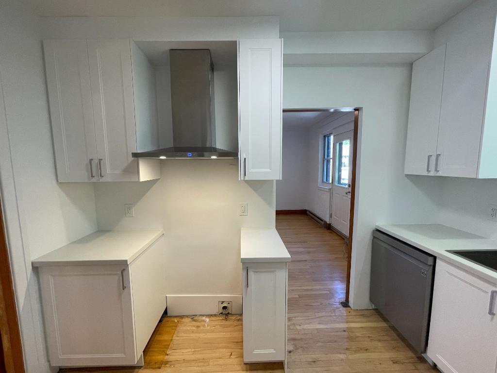 Appartement rénové haut de gamme à Ville Mont-Royal
