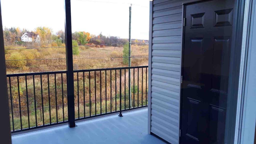 logement 4/12 à louer laurentides