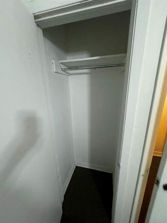 1 CH - 1 SDB - Montréal - $1,295 /mo