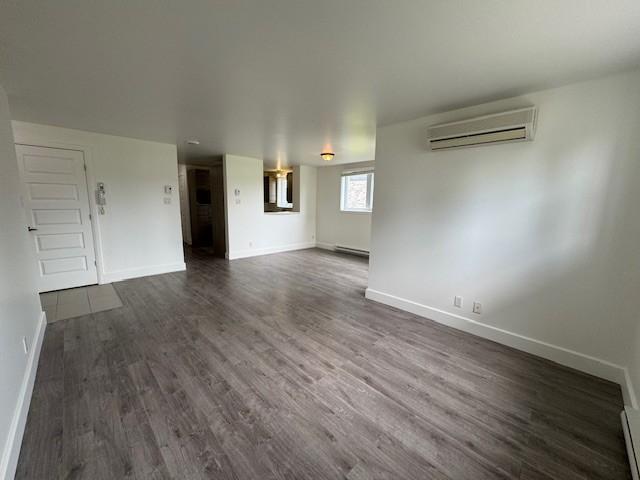 CONDO 4 ½ À LOUER – ANGE GARDIEN $1 400 / MOIS