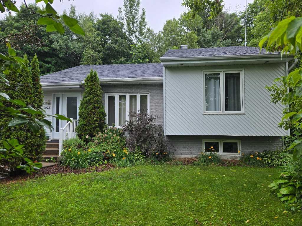 Maison à louer - House for rent - Saint-Jérôme