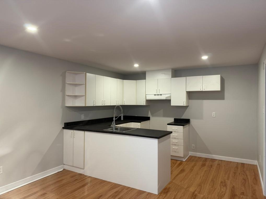 Beau 3 1/2 à Terrebonne (Haute-Ville) - Tout inclus + stationnement - Libre dès maintenant