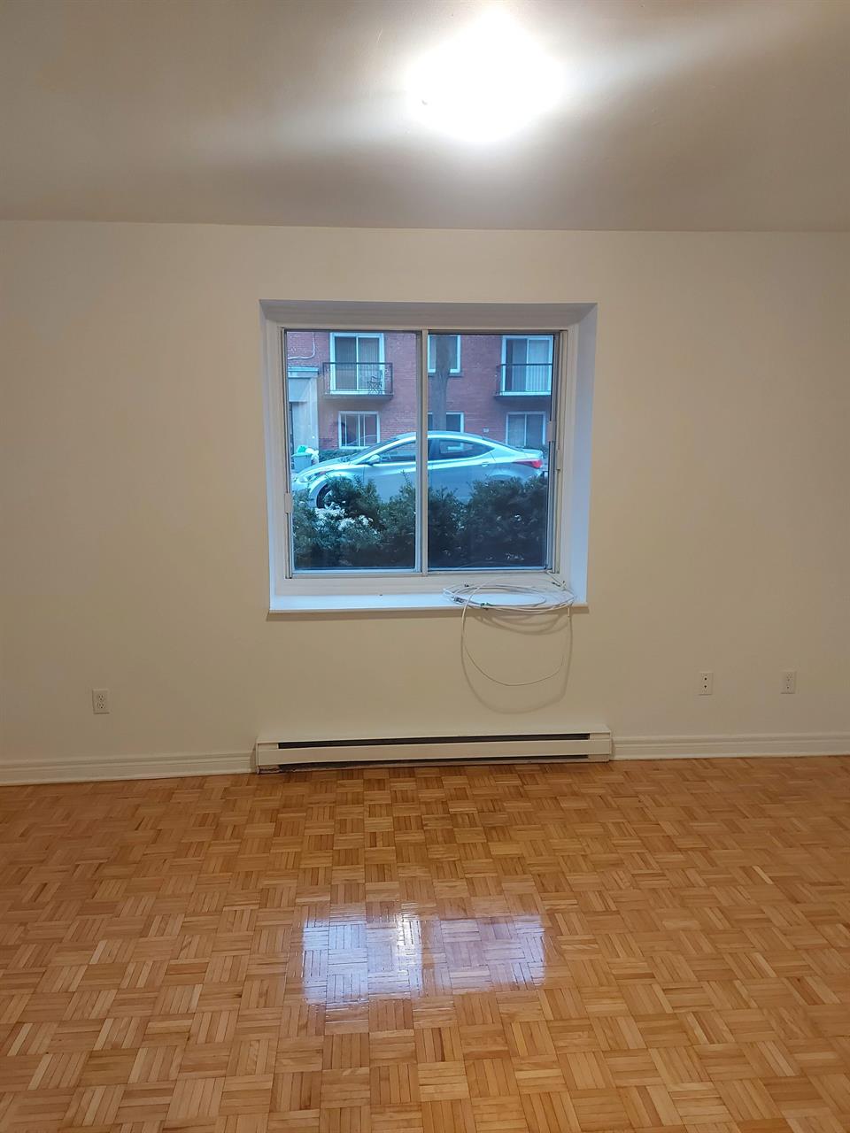 1 CH - 1 SDB - Montréal - $1,200 /mo