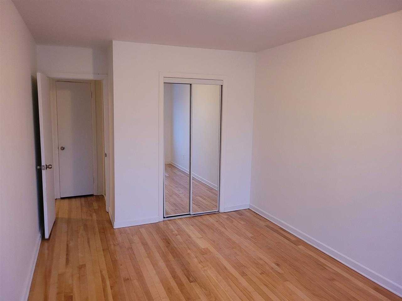 1 CH - 1 SDB - Montréal - $1,150 /mo
