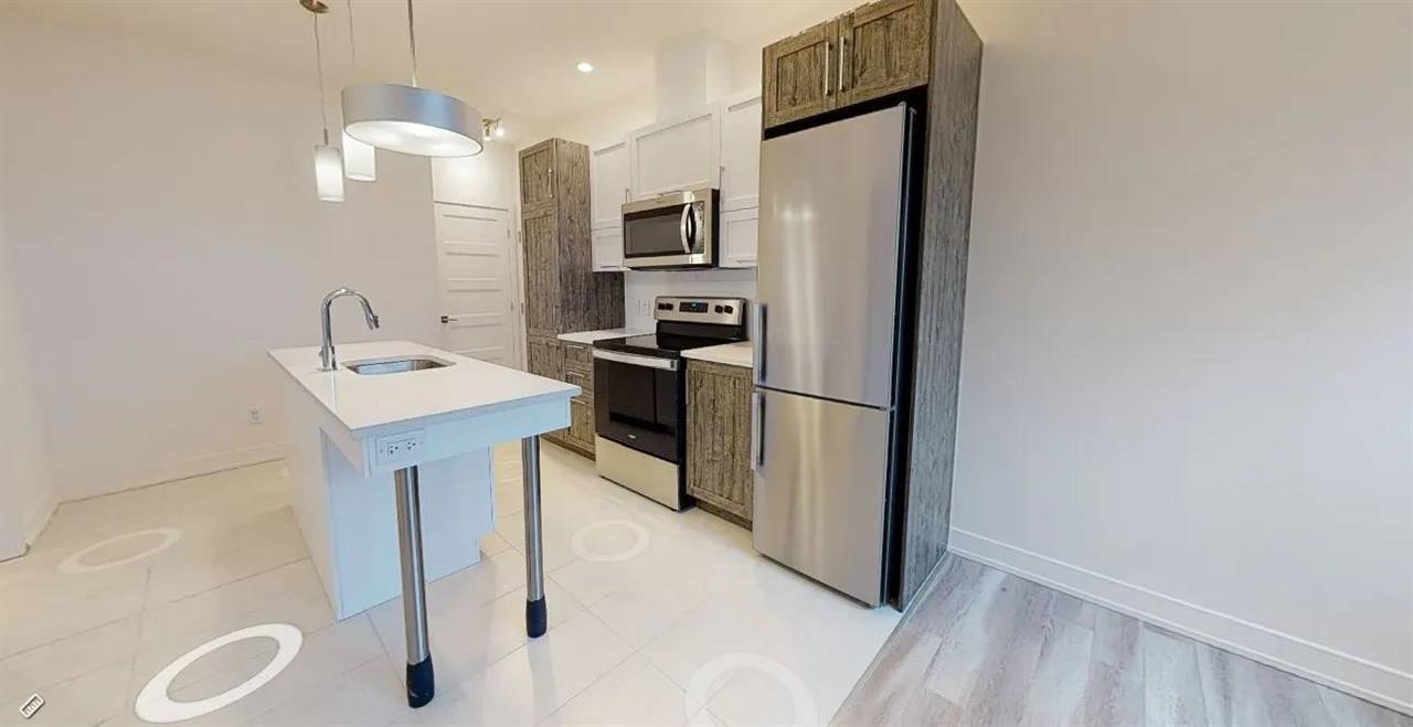 (Hull) 1 Chambre Tout Inclus Au Plateau
