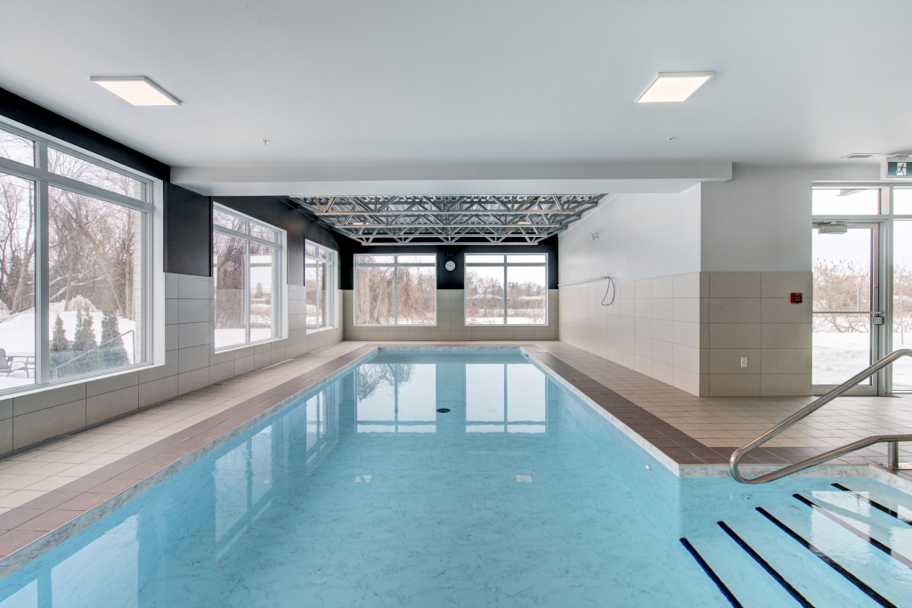 Logement 3 1/2 DEN+PISCINE INCLUS
