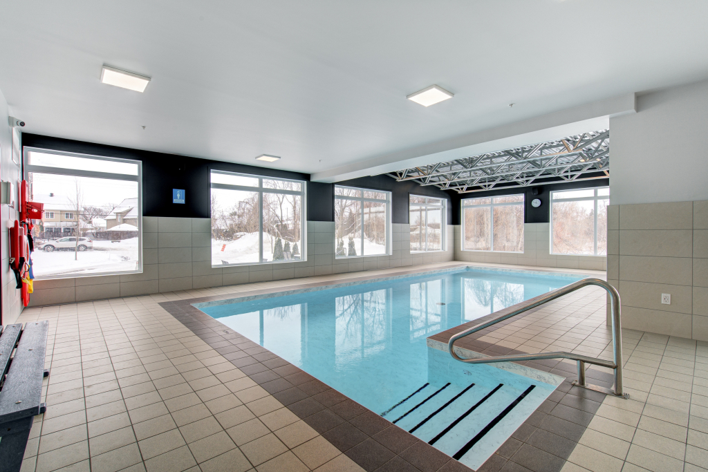 Logement 3 1/2 Garage+PISCINE INCLUS