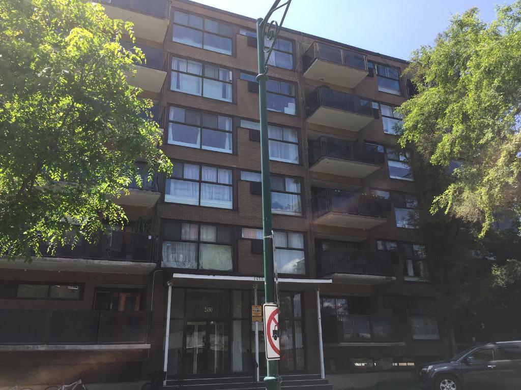 Cosy one bedroom appartment in Town of Mount-Royal, the Garden City