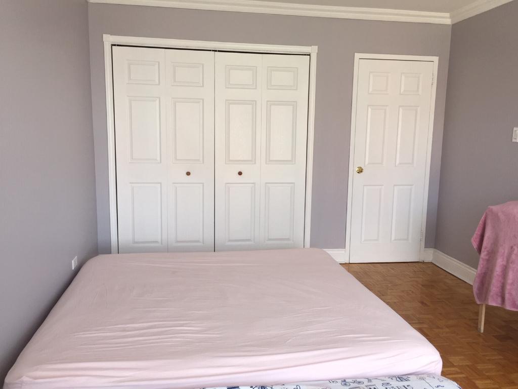 Cosy one bedroom appartment in Town of Mount-Royal, the Garden City