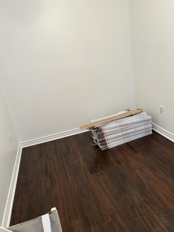 Plateau Mont Royal, Avenue Laval angle Roy 5/2 620 pieds carrés. Rénové, cour 1850 $/mois