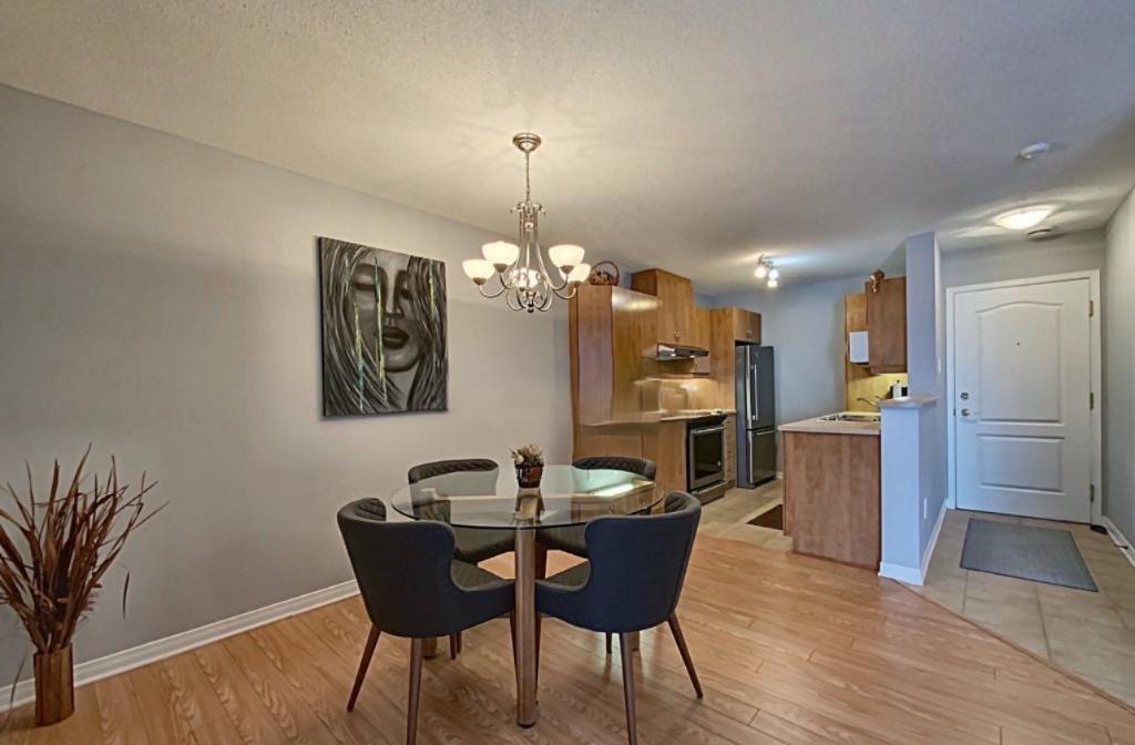 Superbe condo à louer - à distance de marche de tout