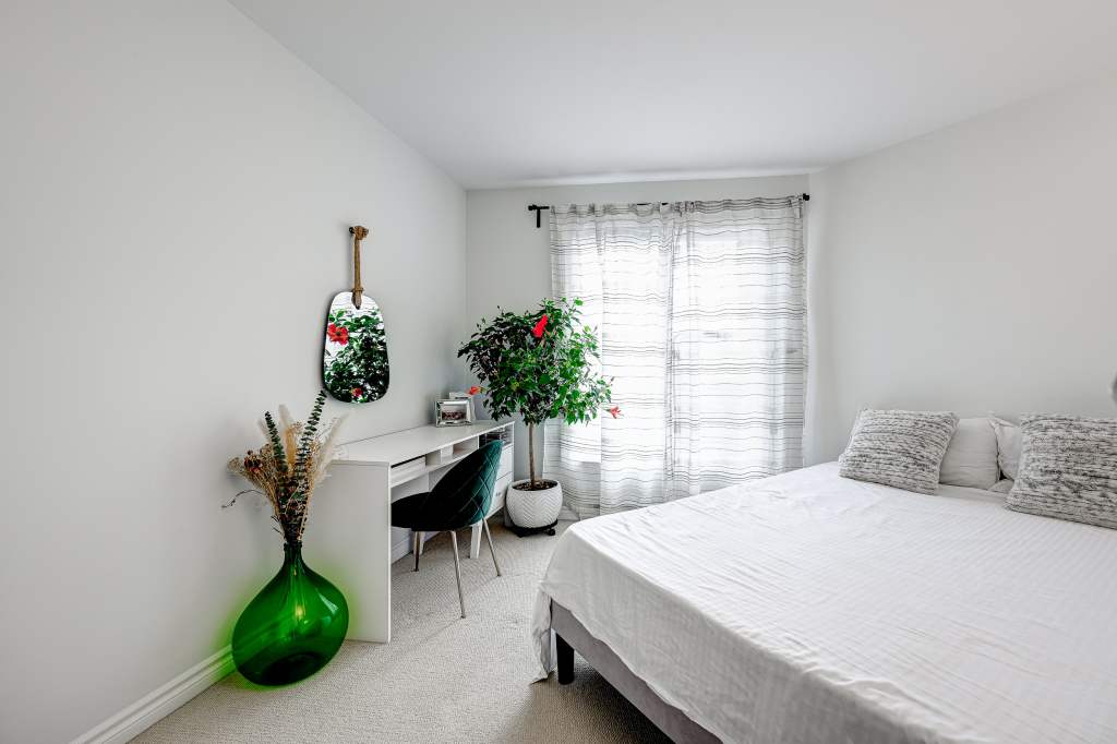 4 1/2 Condo Dix30 Piscine