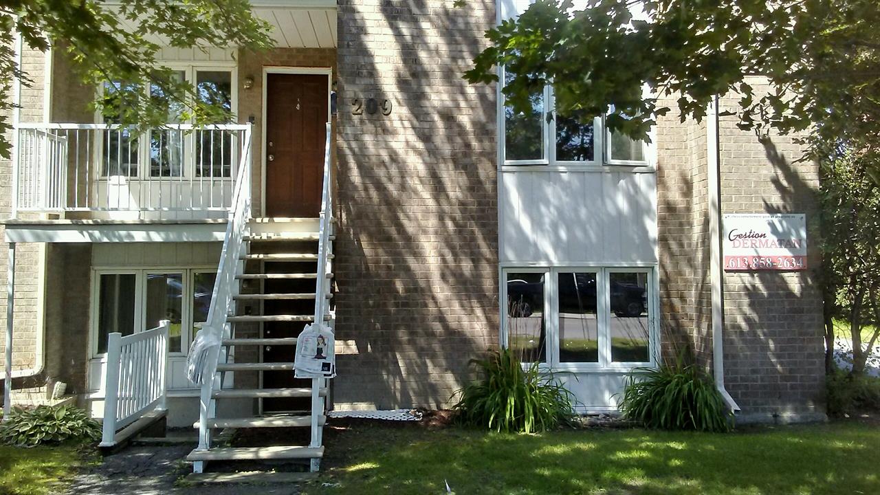 (Gatineau) Magnifique 1 Cc