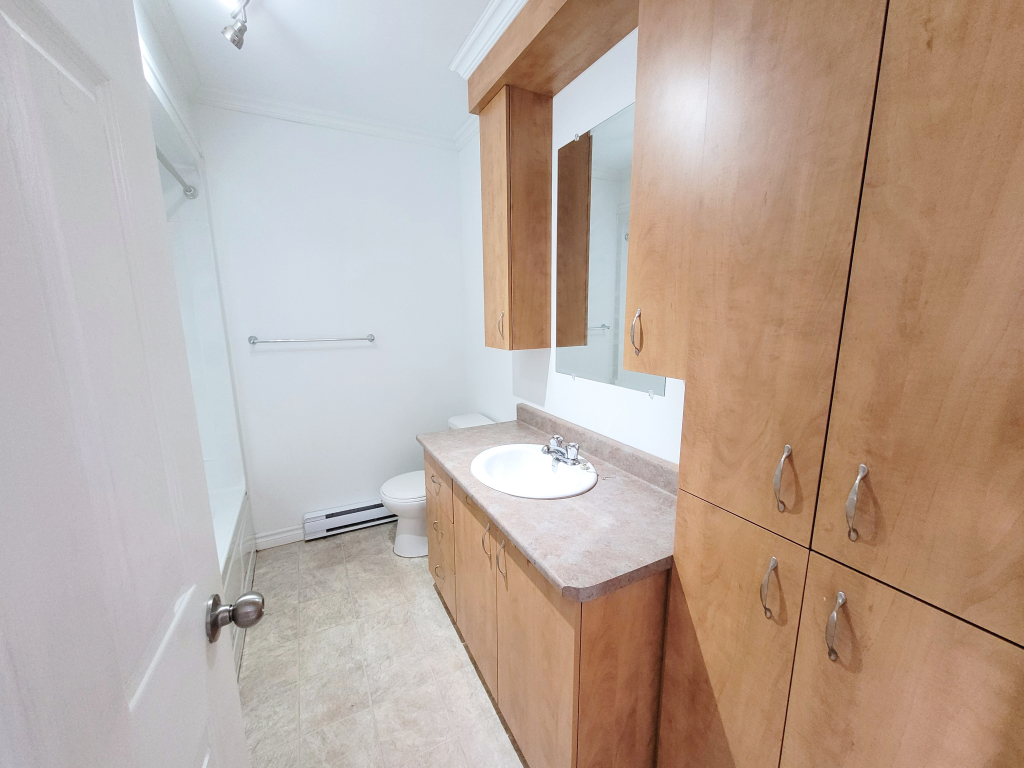 3 Chambres, Buckingham, 1 435$/mois