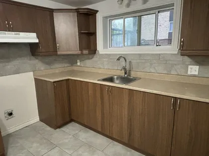 3 rooms apartment of 72m² in Sherbrooke