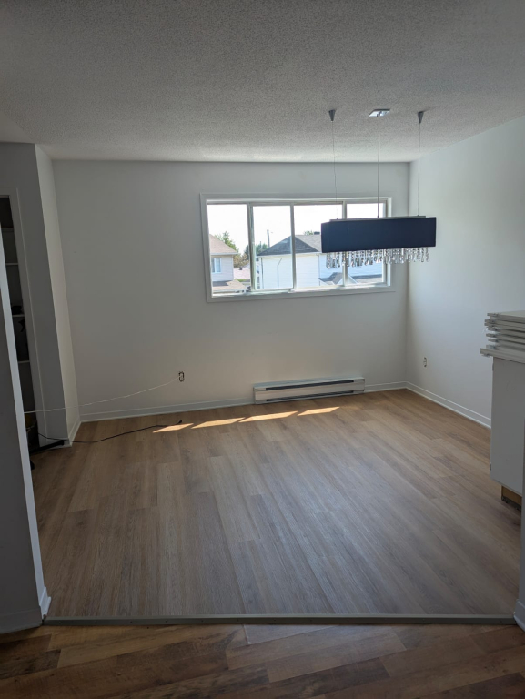 Logement à Louer - 2CC 1SB