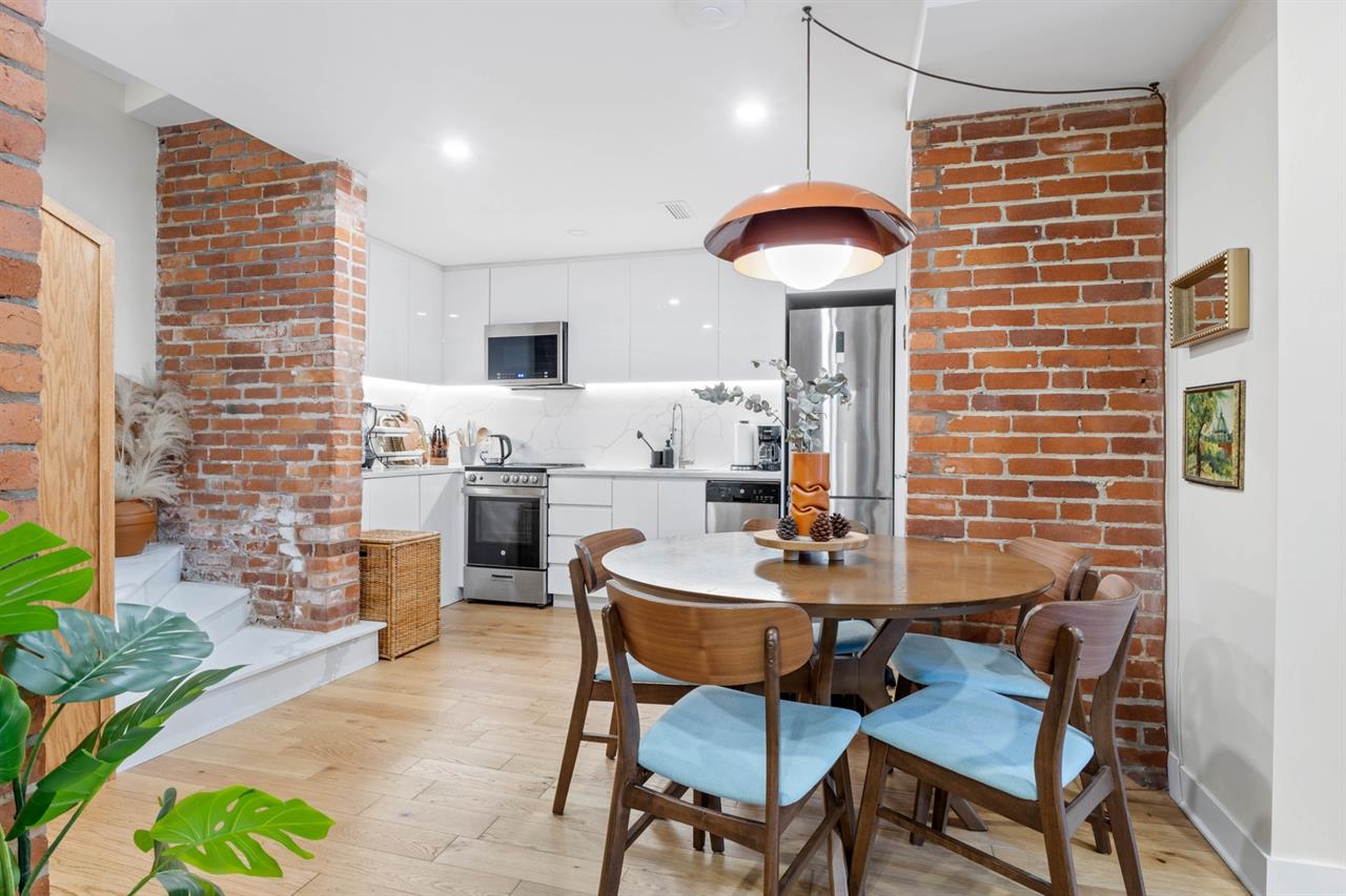 1 Bedroom - 1520 Avenue Des Pins, Montréal
