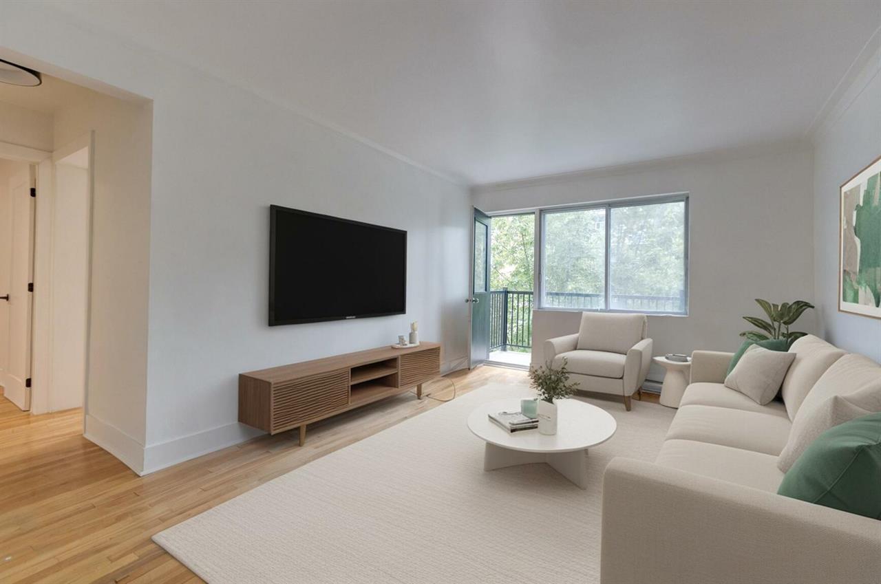 2 Bedroom - 4855-65 Bourret, Montréal