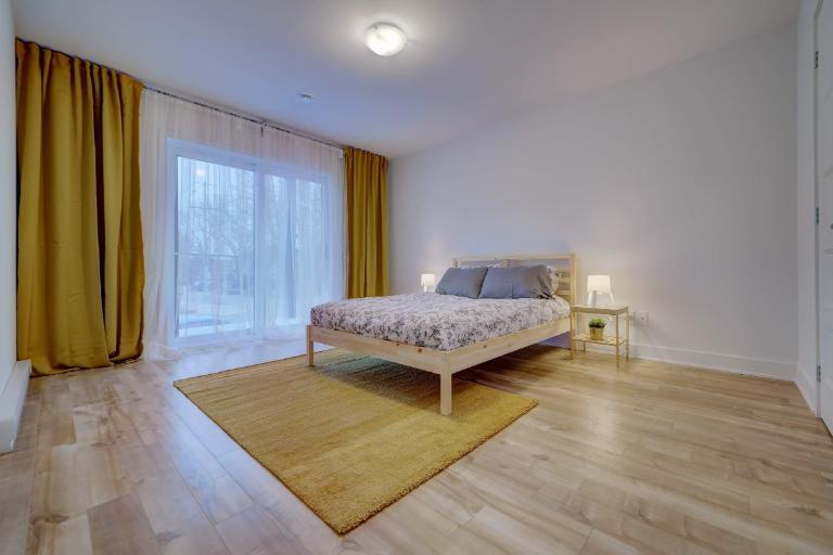 4 1/2 À LOUER - MONTRÉAL-EST - APPARTEMENT À LOUER
