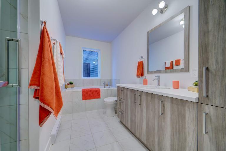 4 1/2 À LOUER - MONTRÉAL-EST - APPARTEMENT À LOUER