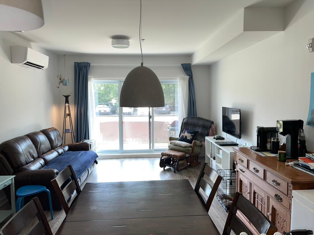 4 ½ moderne à louer – Stationnement intérieur + tout inclus !