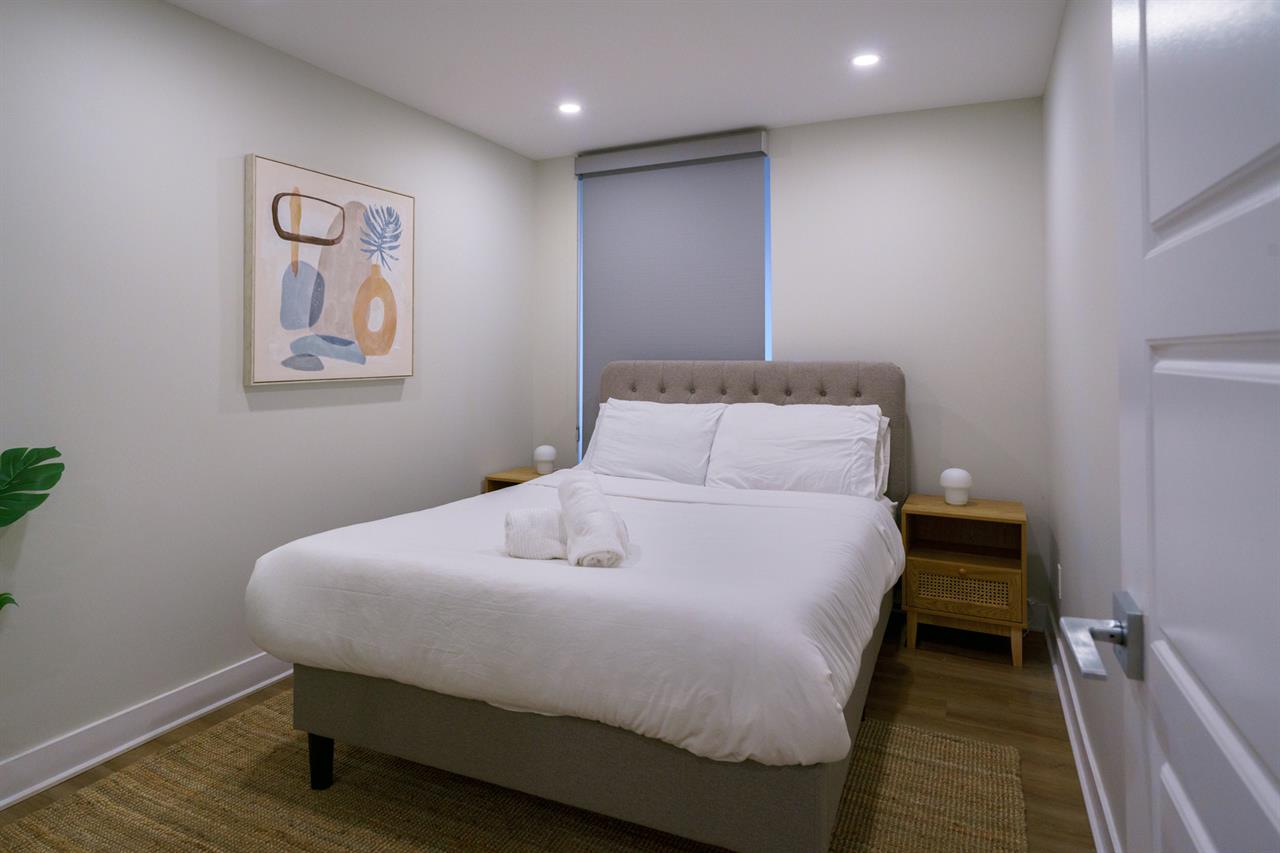 4 Bedroom - 3620 Rue Saint-Dominique, Montréal