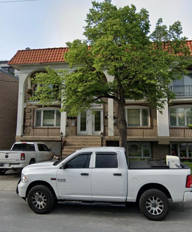 Grand 4 1/2 disponible nouveau Rosemont 1 aout