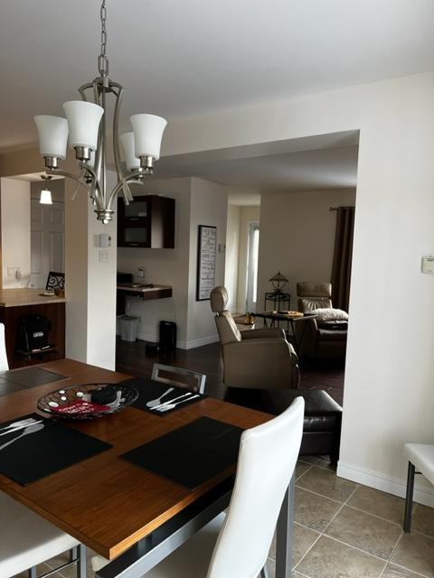 4 1/2 Condo libre immediatement