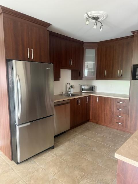 4 1/2 Condo libre immediatement