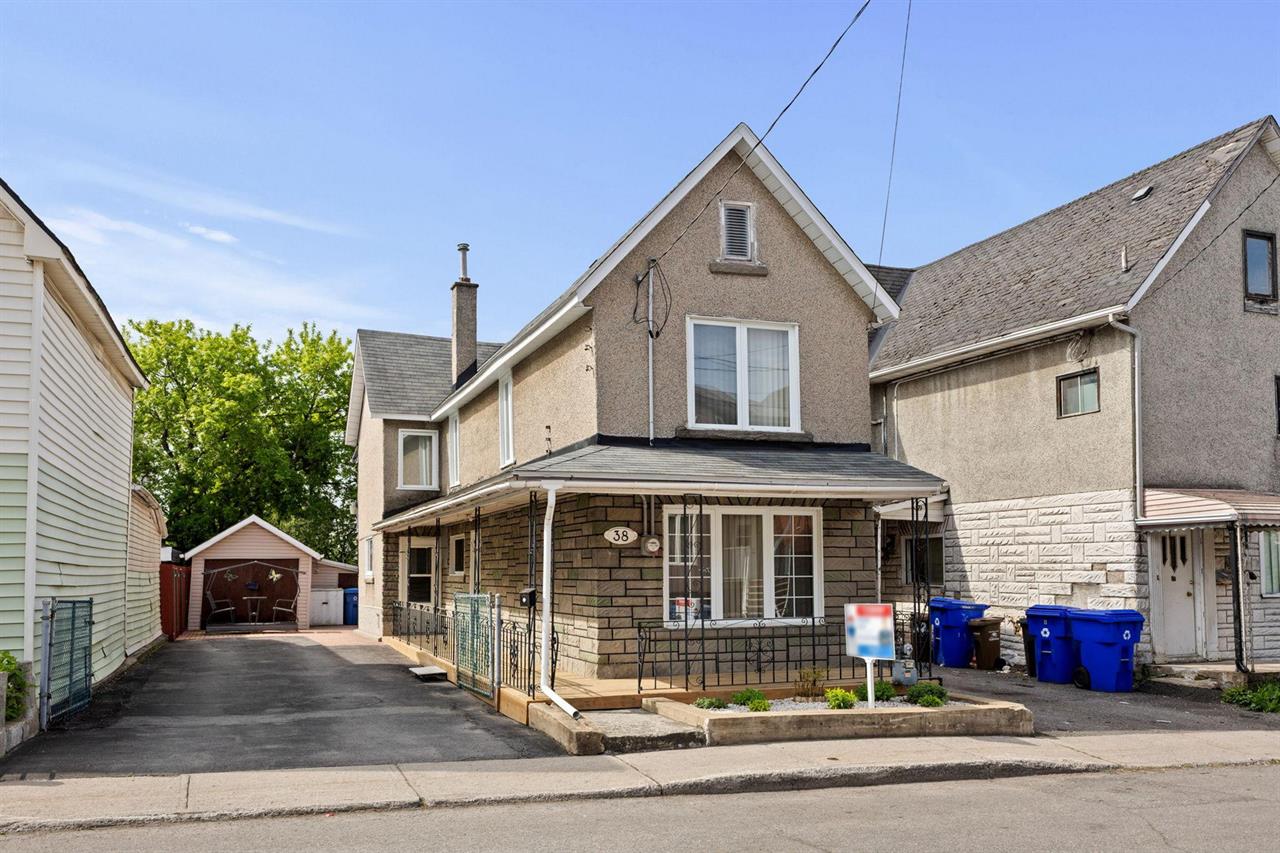 2 Bedroom - 38 Rue Garneau, Hull