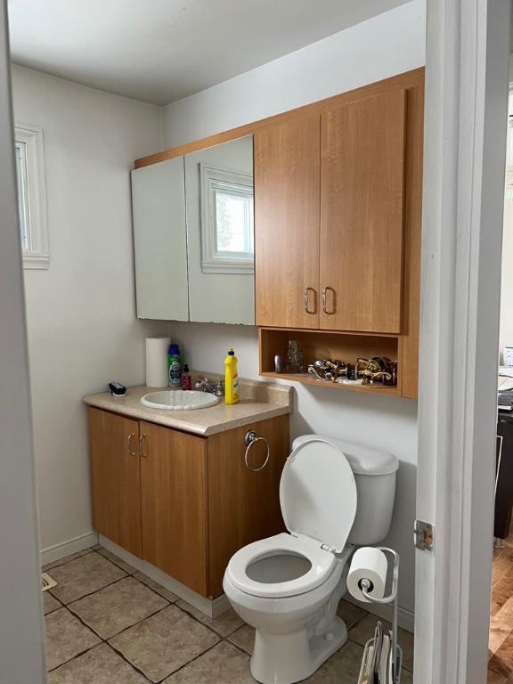 Maison lumineuse à louer, 1400$/mois à Louiseville. 1400/mois