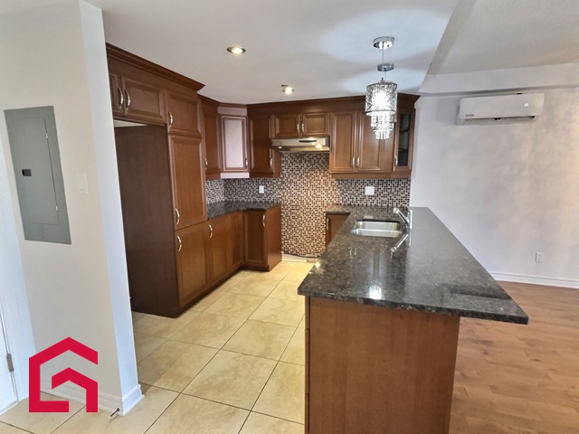 Appartement Dollard-Des Ormeaux À Louer