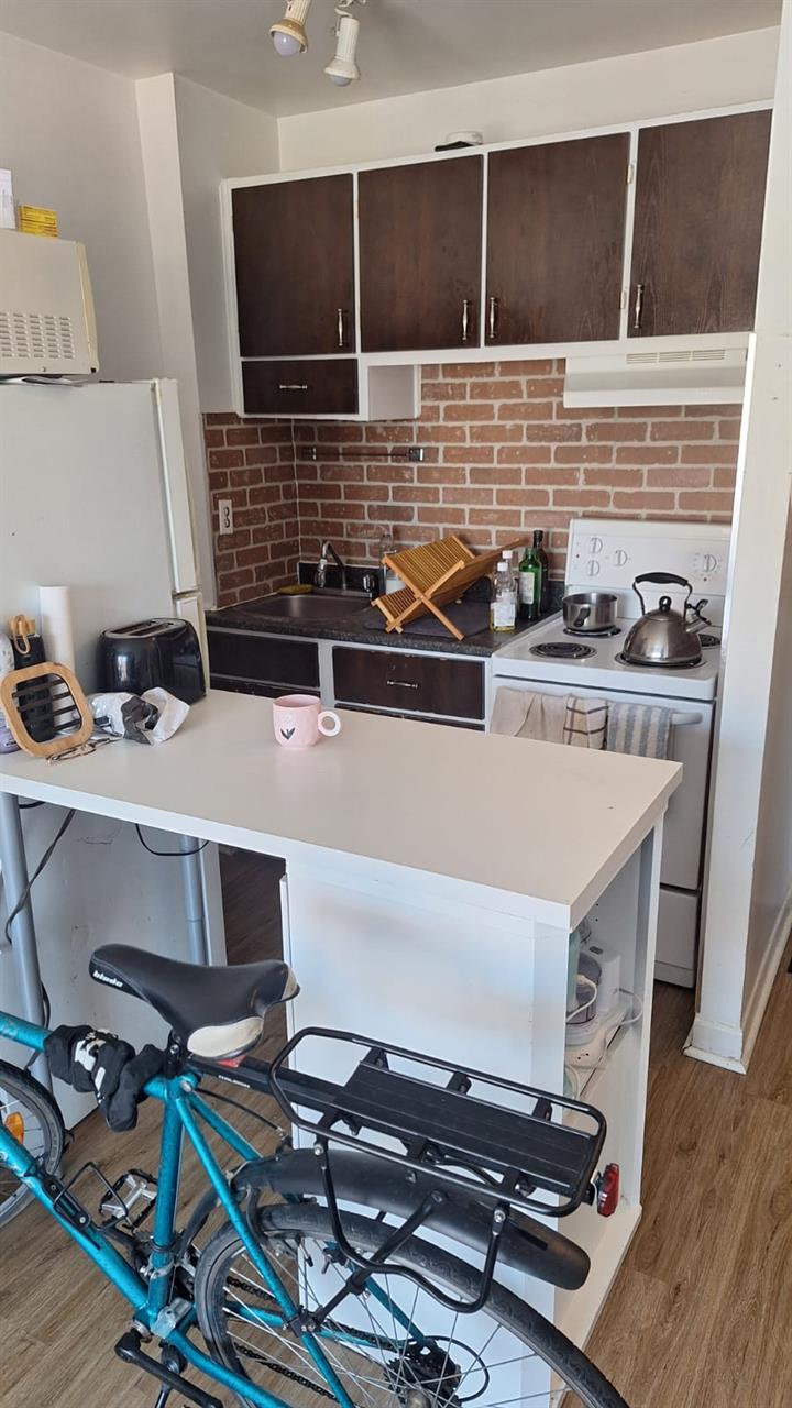Charmant Appartement Avec Une Chambre