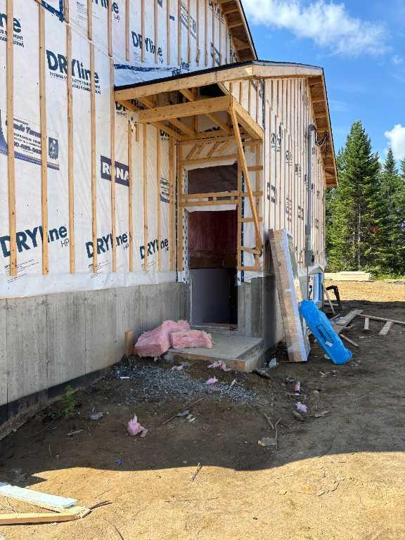 5 1/2 avec garage à louer à St-Côme