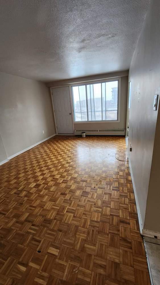 2 CH - 1 SDB - Montréal - $1,695 /mo
