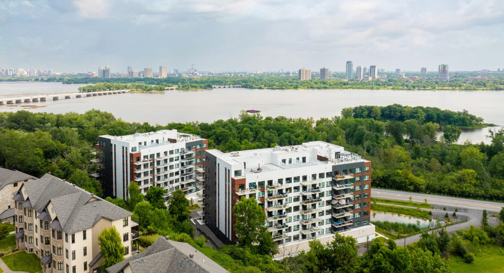Magnifique Condo Avec Vue Sur L'eau