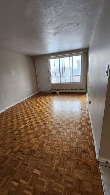 2 CH - 1 SDB - Montréal - $1,695 /mo