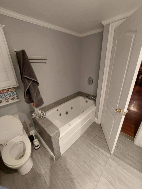 3 CH - 1 SDB - Laval - $2,500 /mo