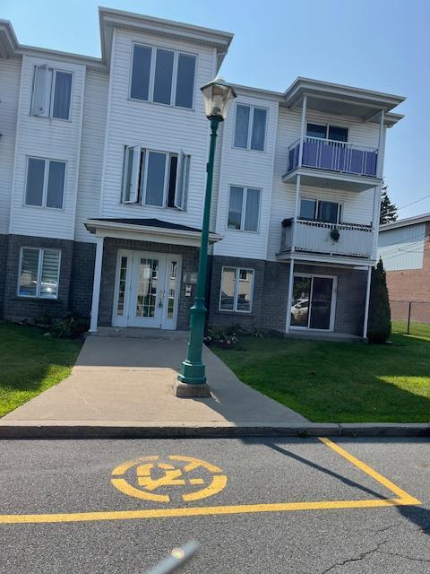 4 1/2 Saint-Basile-le-Grand, centre-ville