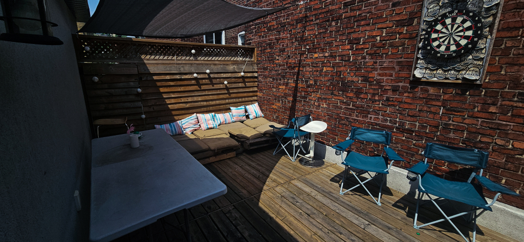 Rooms Available 2 Minutes To Concordia
