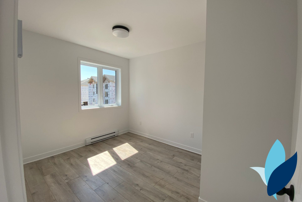 Logement 5 1/2 - Wifi - Octobre 2025